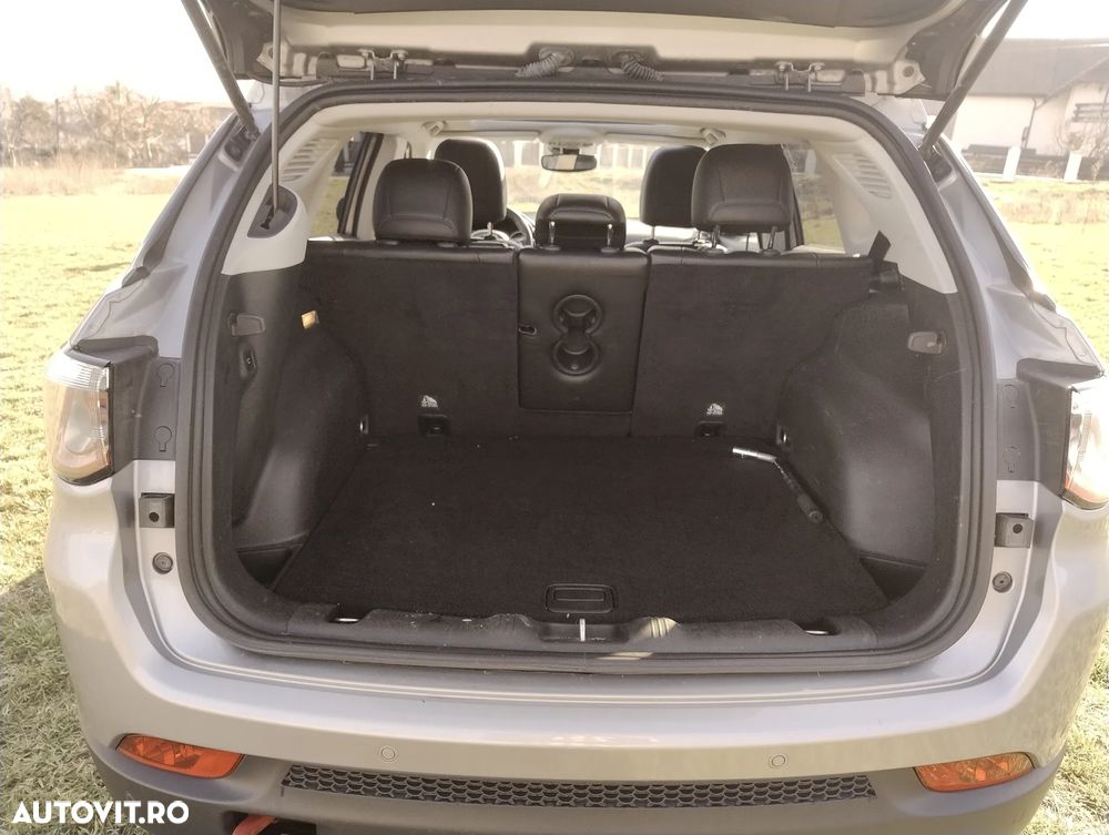 Jeep Compass 2.0 M-Jet 4x4 AT9 Low Trailhawk - 14