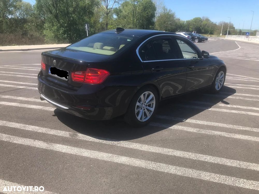 BMW Seria 3 320d xDrive Sport-Aut. Luxury Line - 3