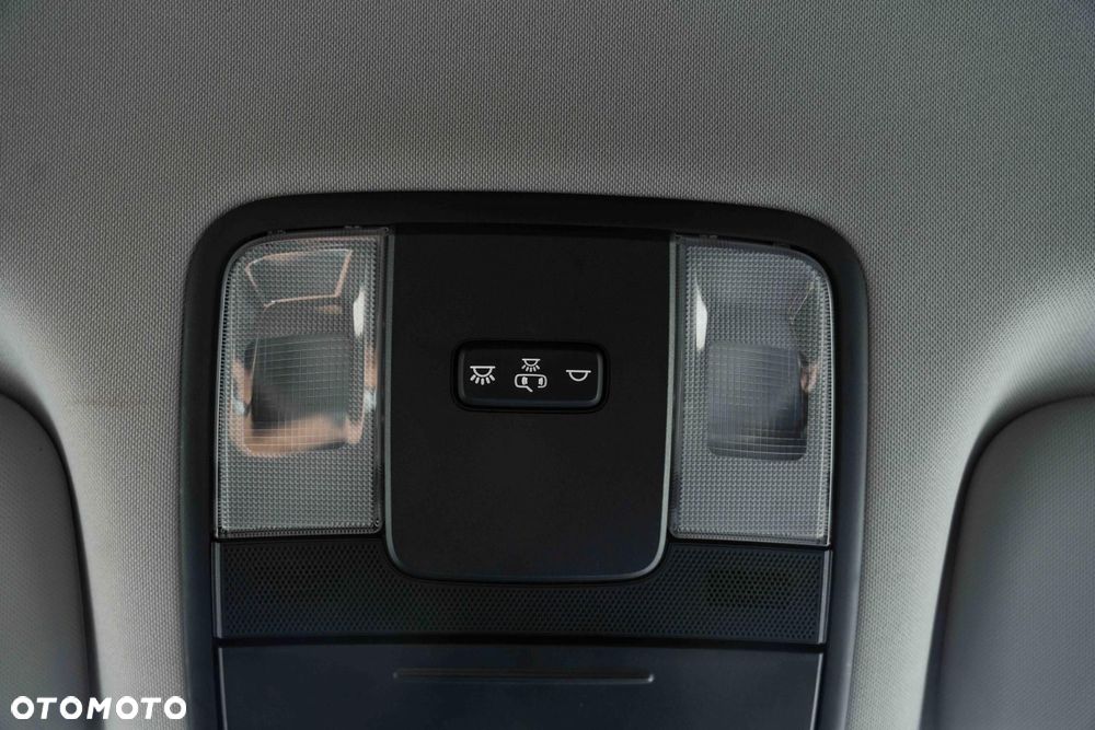 Kia XCeed 1.5 T-GDI M - 24