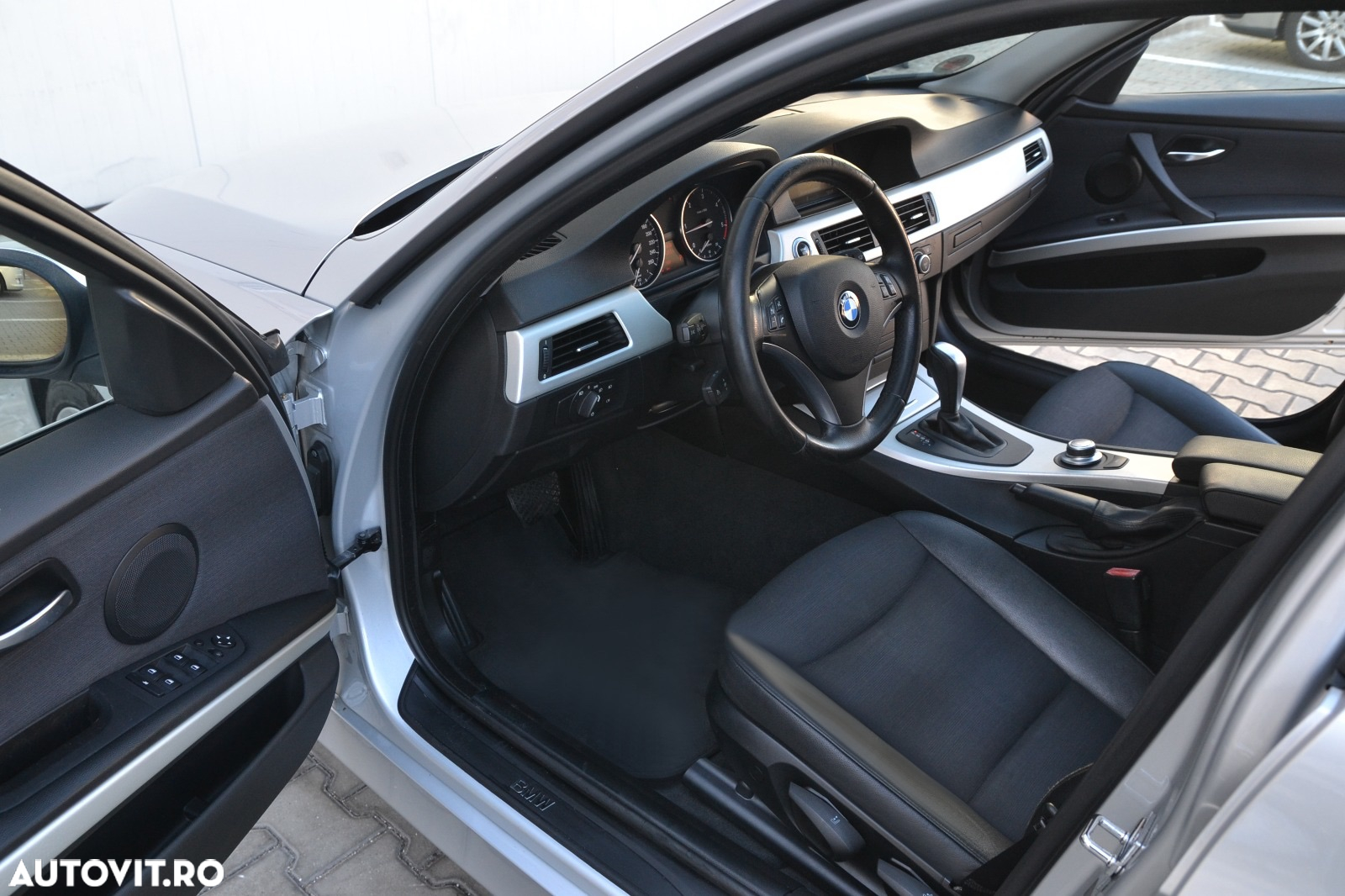 BMW Seria 3 320d DPF Aut. - 6