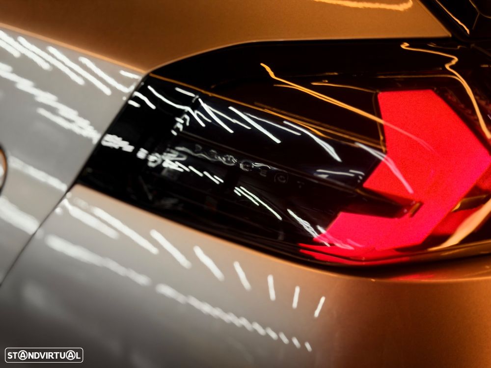 Peugeot e-2008 50 kWh GT Pack - 13