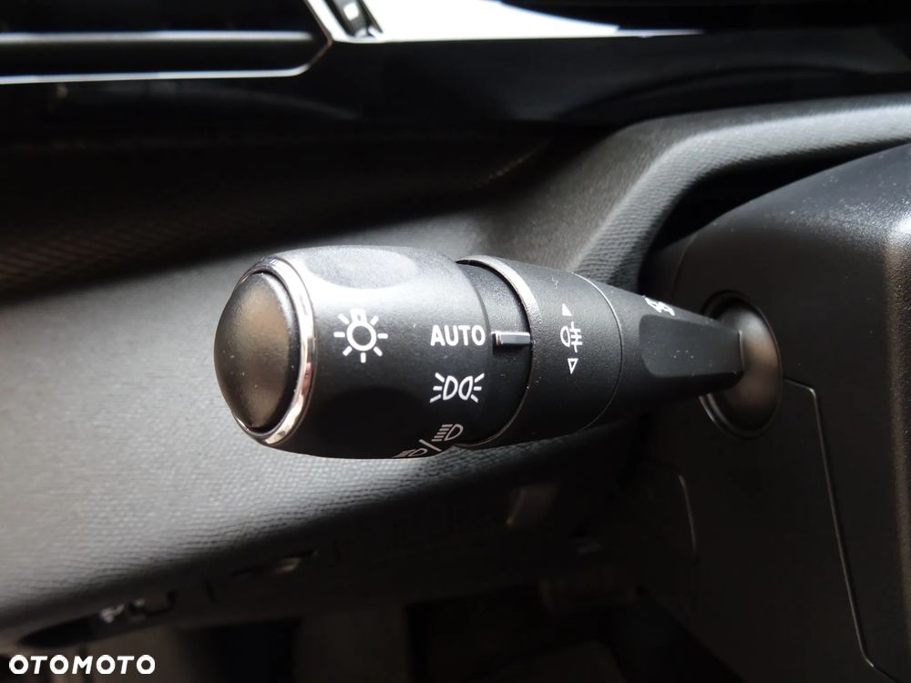 Peugeot 308 BlueHDi 130 EAT8 Active Pack - 16