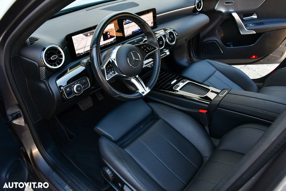 Mercedes-Benz A 180 d Sedan 8G-DCT - 29
