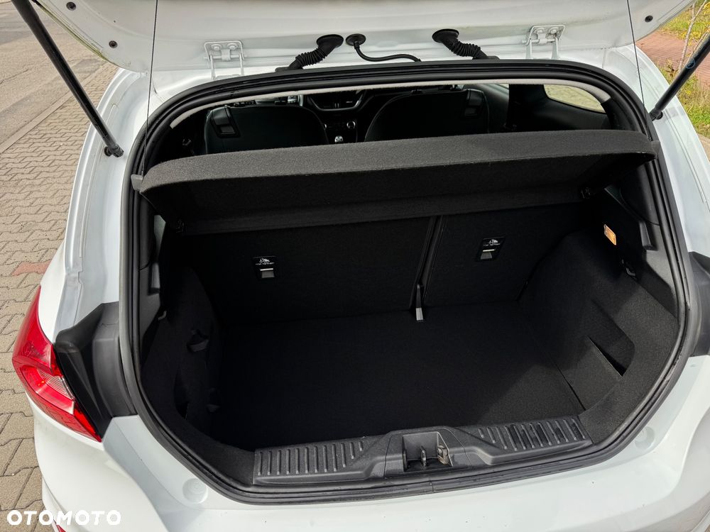Ford Fiesta 1.1 Titanium ASS - 26