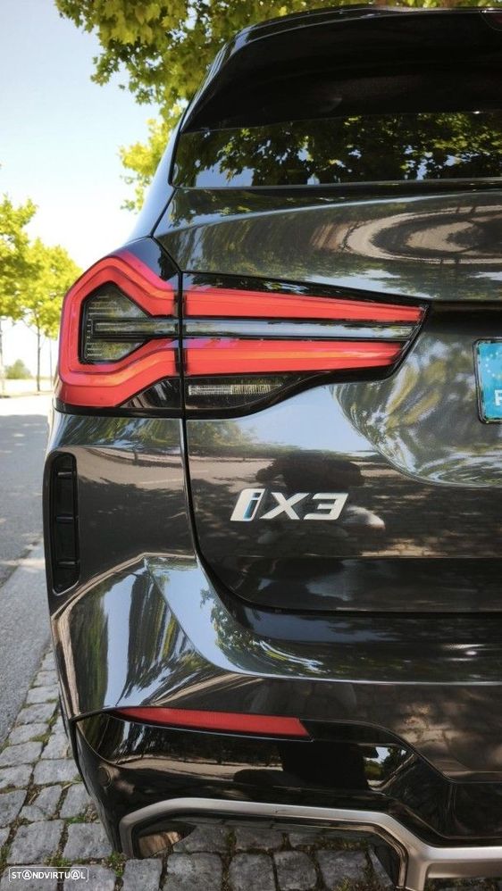 BMW iX3 M Sport Impressive - 10