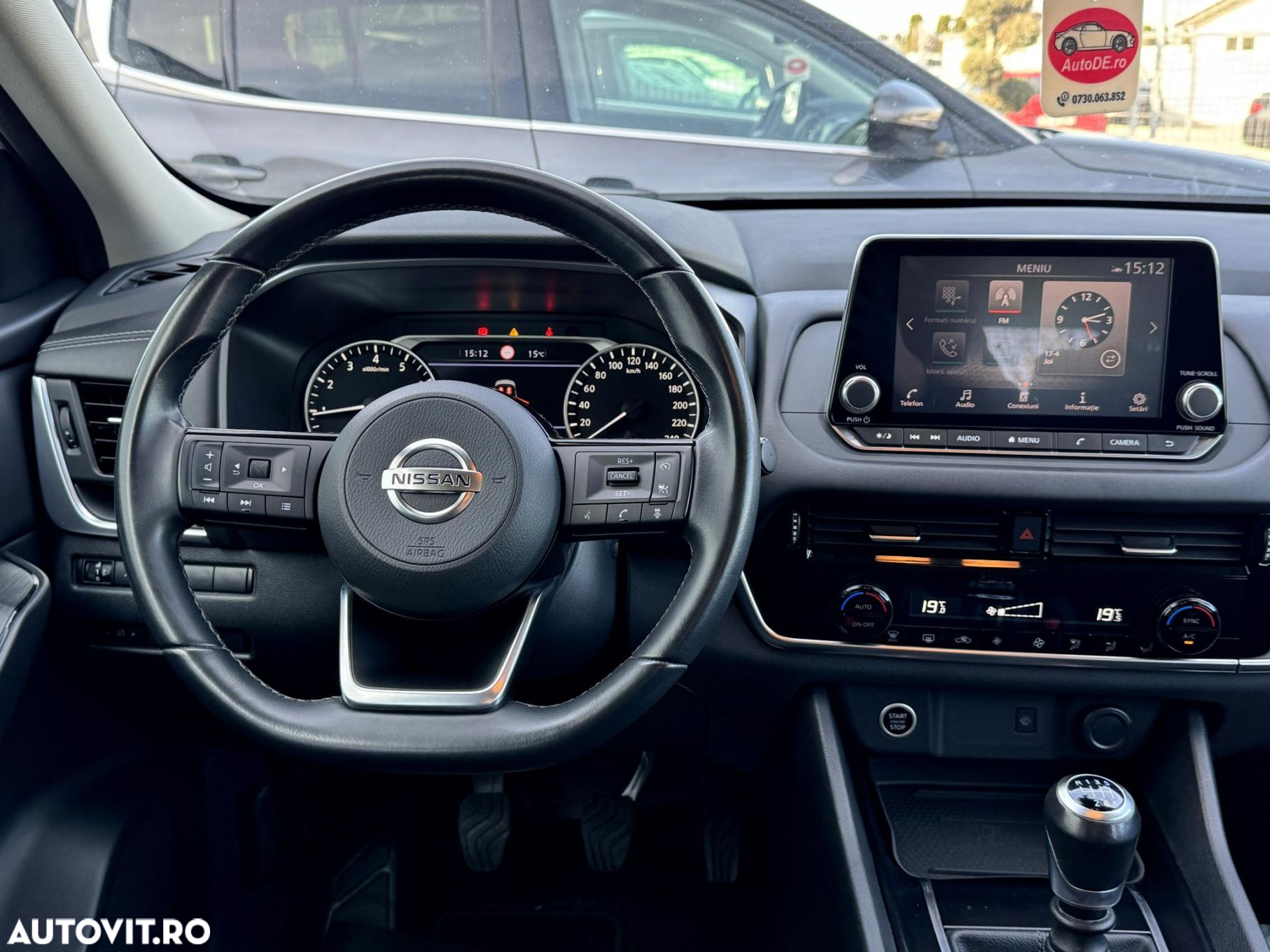 Nissan Qashqai 1.3 DIG-T ACENTA - 11