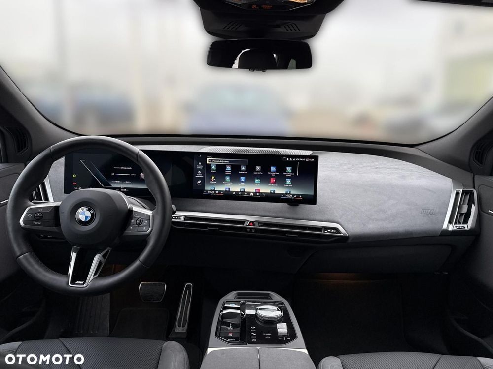 BMW iX - 5