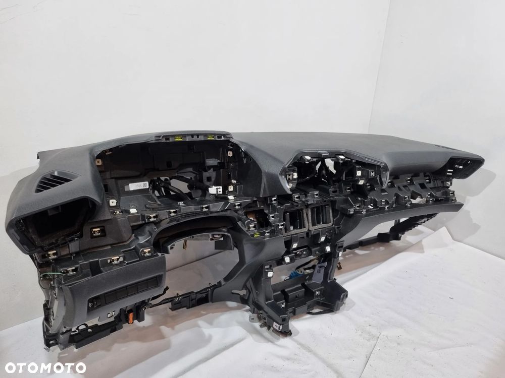 PEUGEOT 208 II 2008 II KONSOLA DESKA ROZDZIELCZA ORYGINAŁ - 2