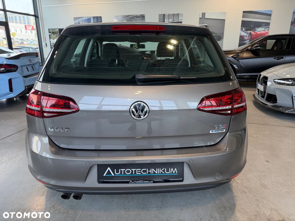 Volkswagen Golf 1.4 TSI BMT Comfortline - 8