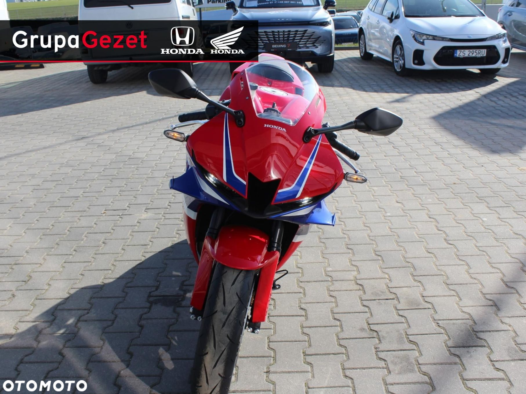 Honda CBR - 11
