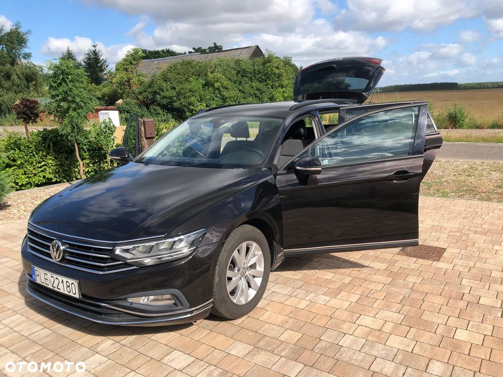 Volkswagen Passat 2.0 TDI SCR Comfortline - 13