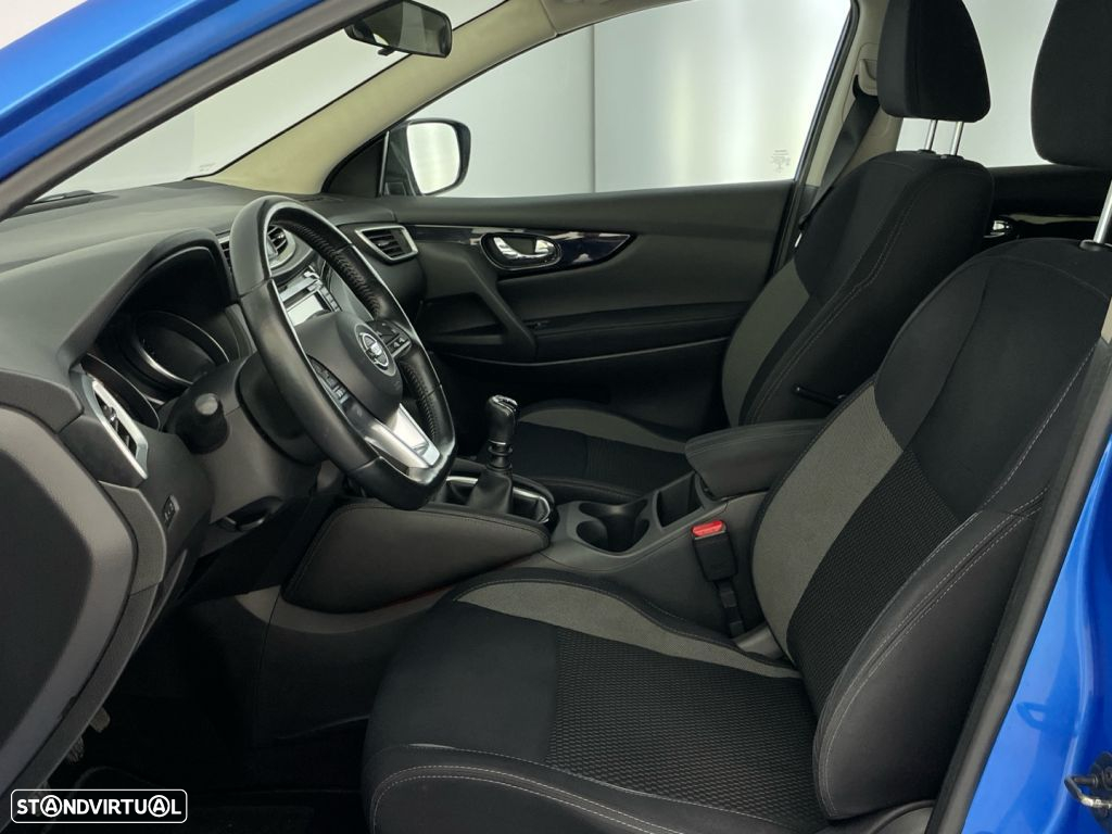 Nissan Qashqai 1.5 dCi N-Connecta - 11