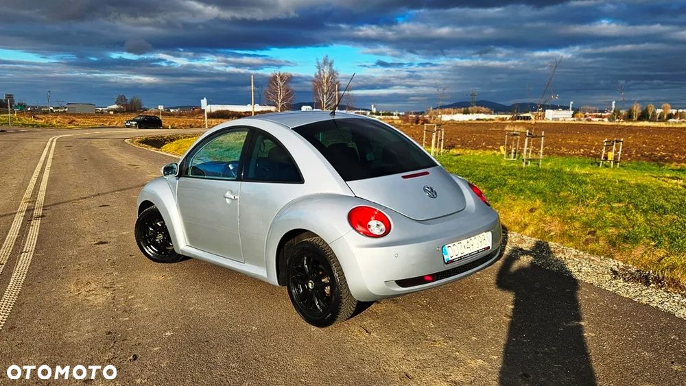 Volkswagen New Beetle 1.9 TDI DPF Freestyle - 8