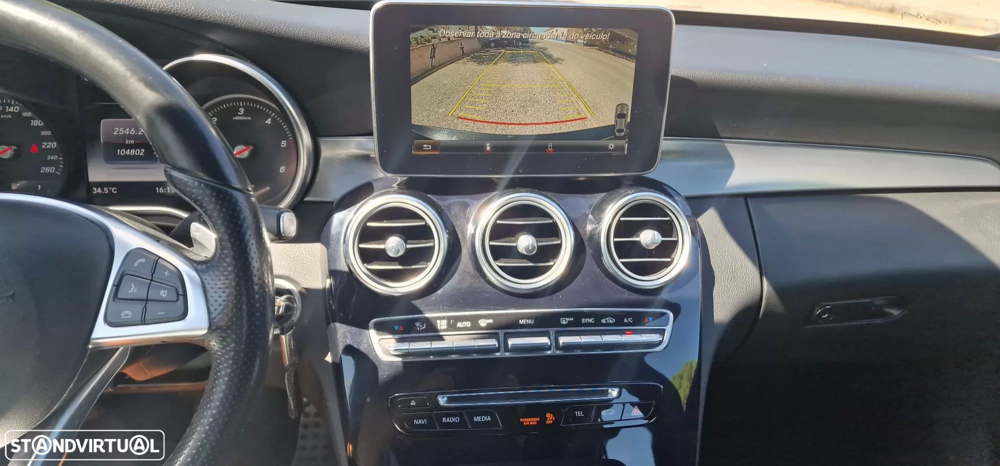 Mercedes-Benz C 300 h AMG Line - 12