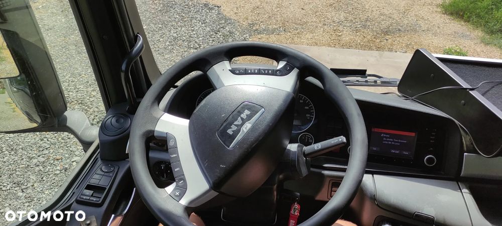 MAN TGX - 9