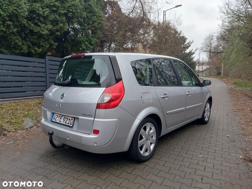 Renault Scenic 2.0 16V Privilege - 7