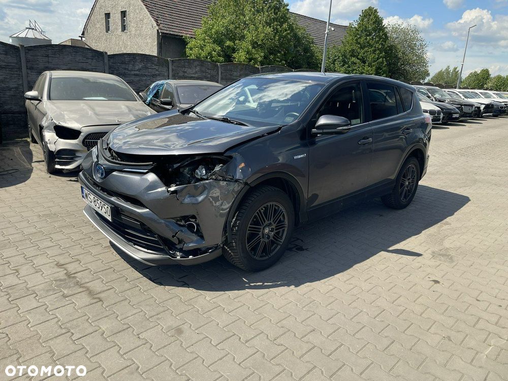 Toyota RAV4 - 3