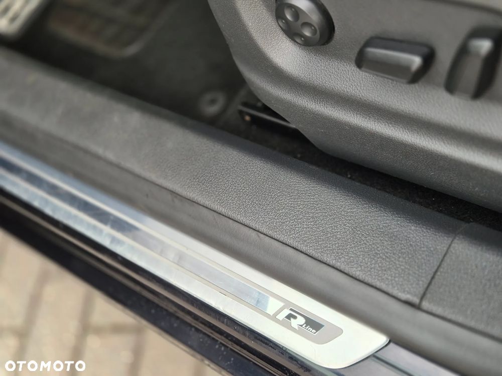 Volkswagen Tiguan 2.0 TDI 4Mot R-Style - 33