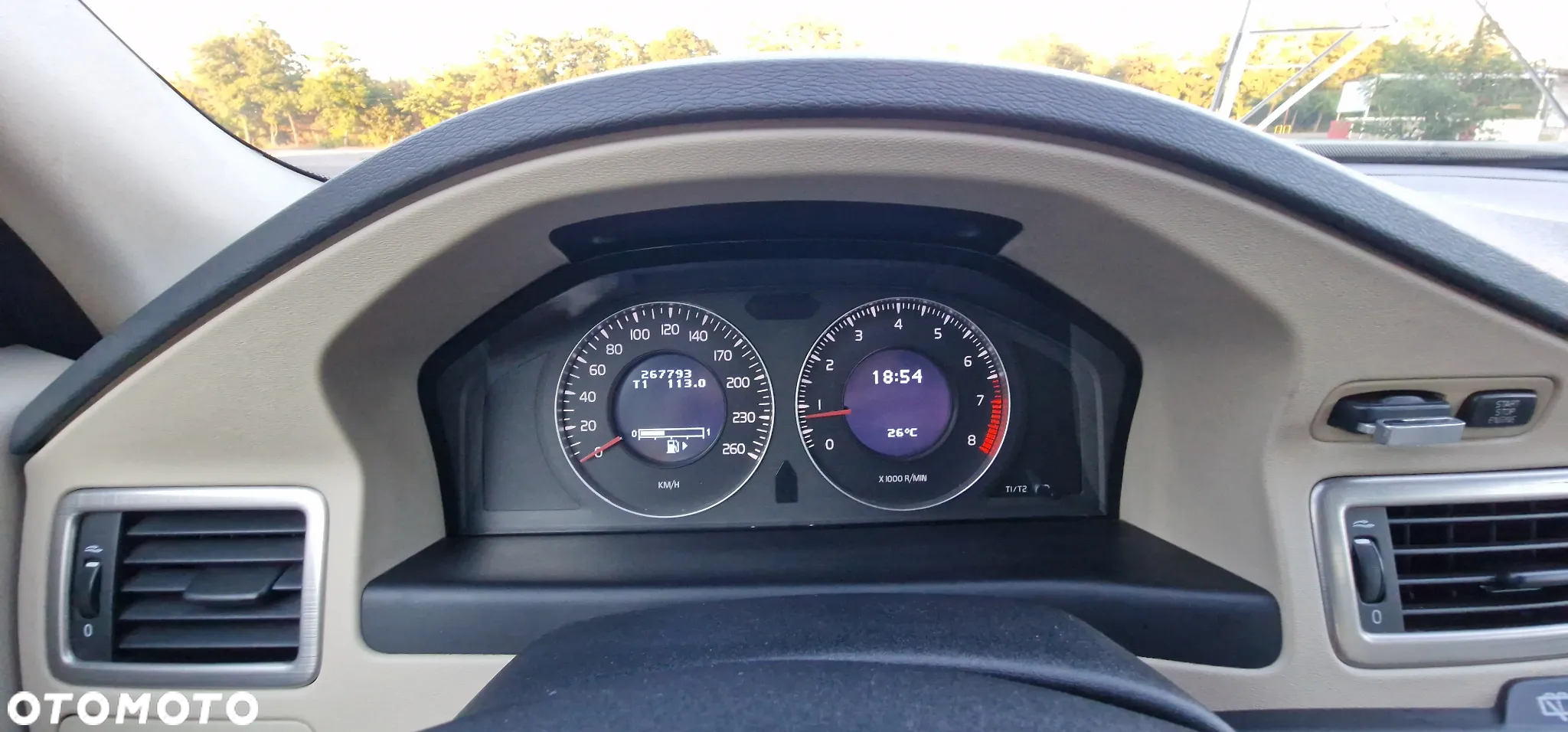 Volvo V70 2.0 Momentum - 38