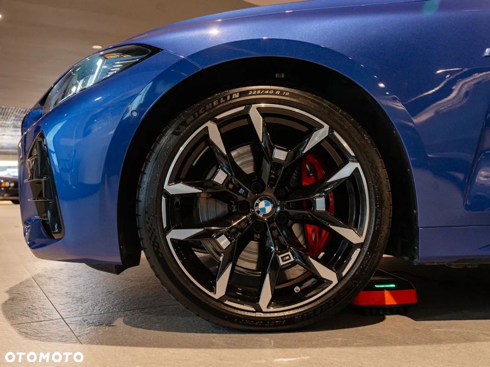 BMW Seria 4 M440i xDrive mHEV - 7