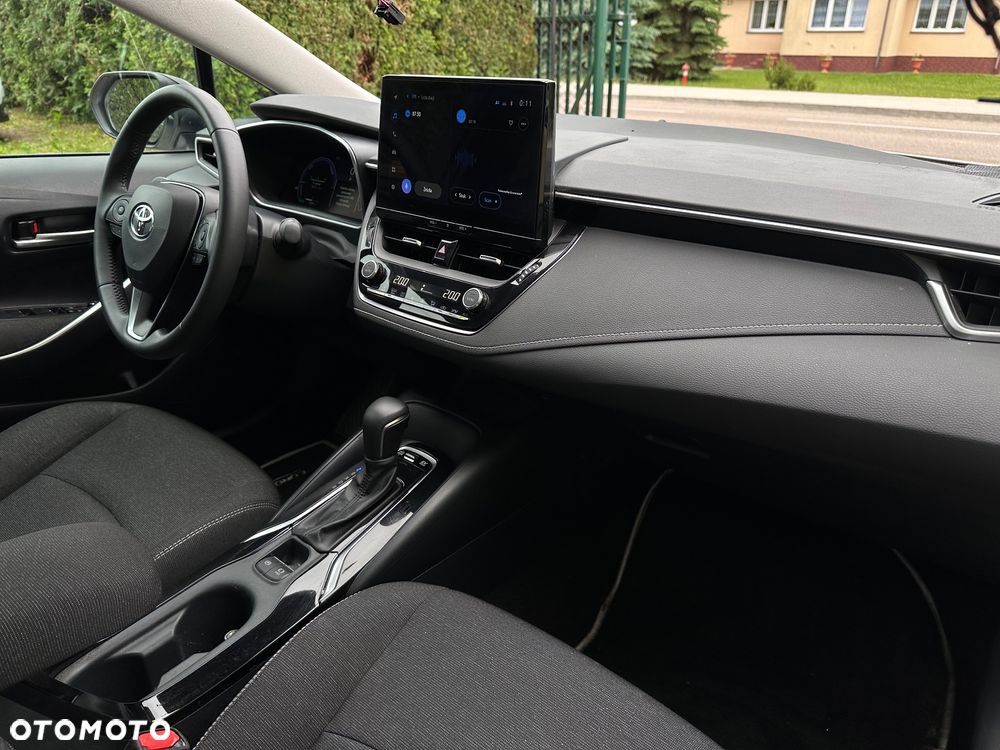 Toyota Corolla 1.8 Hybrid Comfort - 8