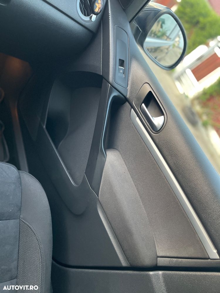 Volkswagen Tiguan - 7