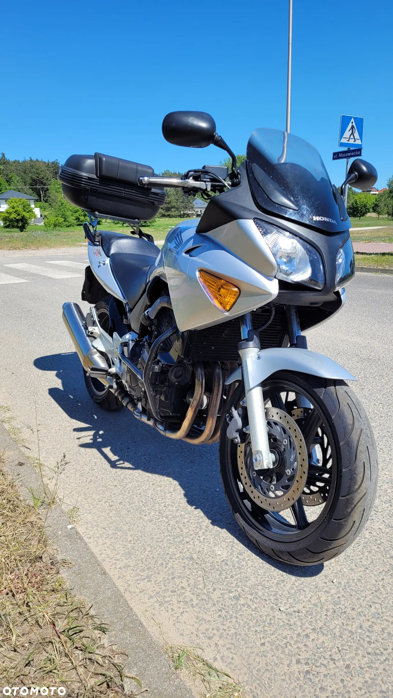 Honda CBF - 7