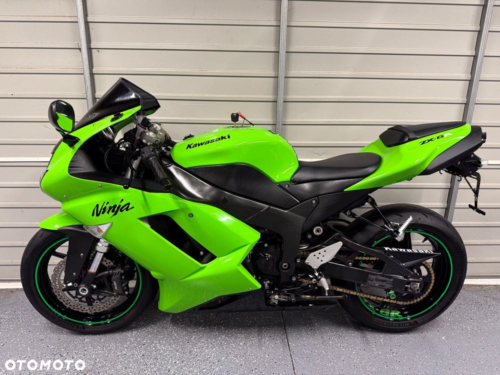 Kawasaki Ninja - 12