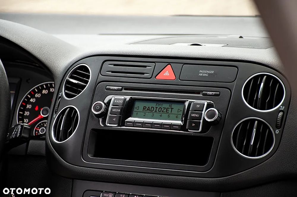 Volkswagen Golf Plus 1.6 Comfortline - 23