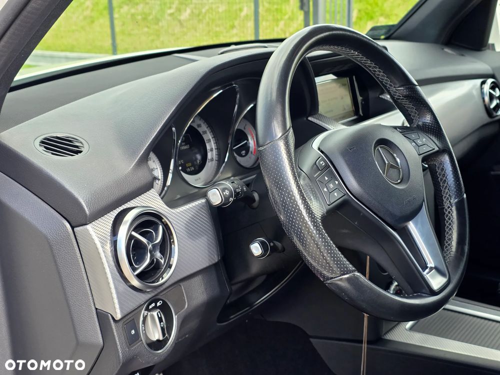 Mercedes-Benz GLK - 10