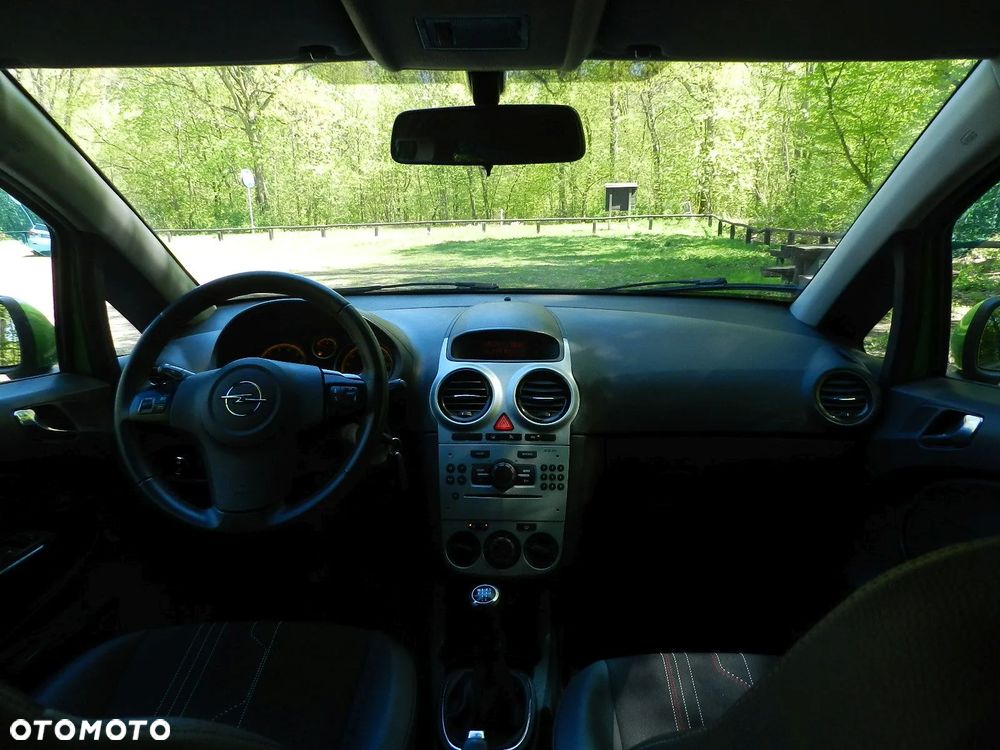 Opel Corsa - 7