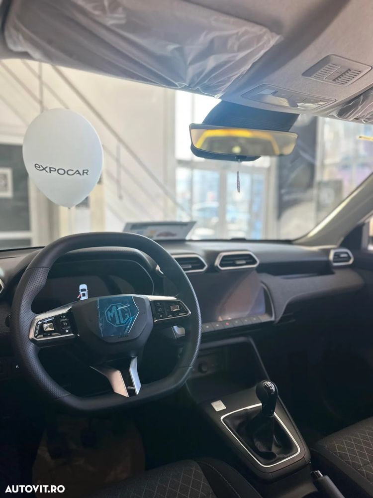 MG ZS ICE 1.5 Standard - 5