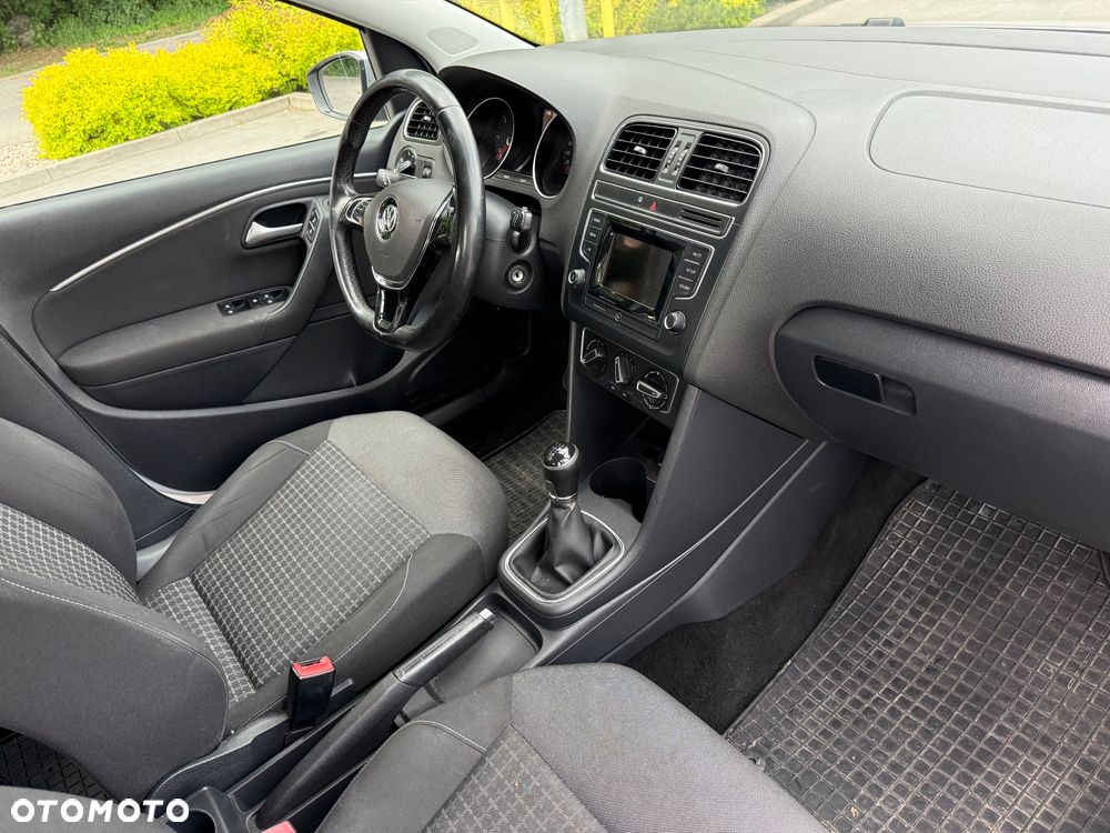 Volkswagen Polo 1.4 TDI Comfortline - 6