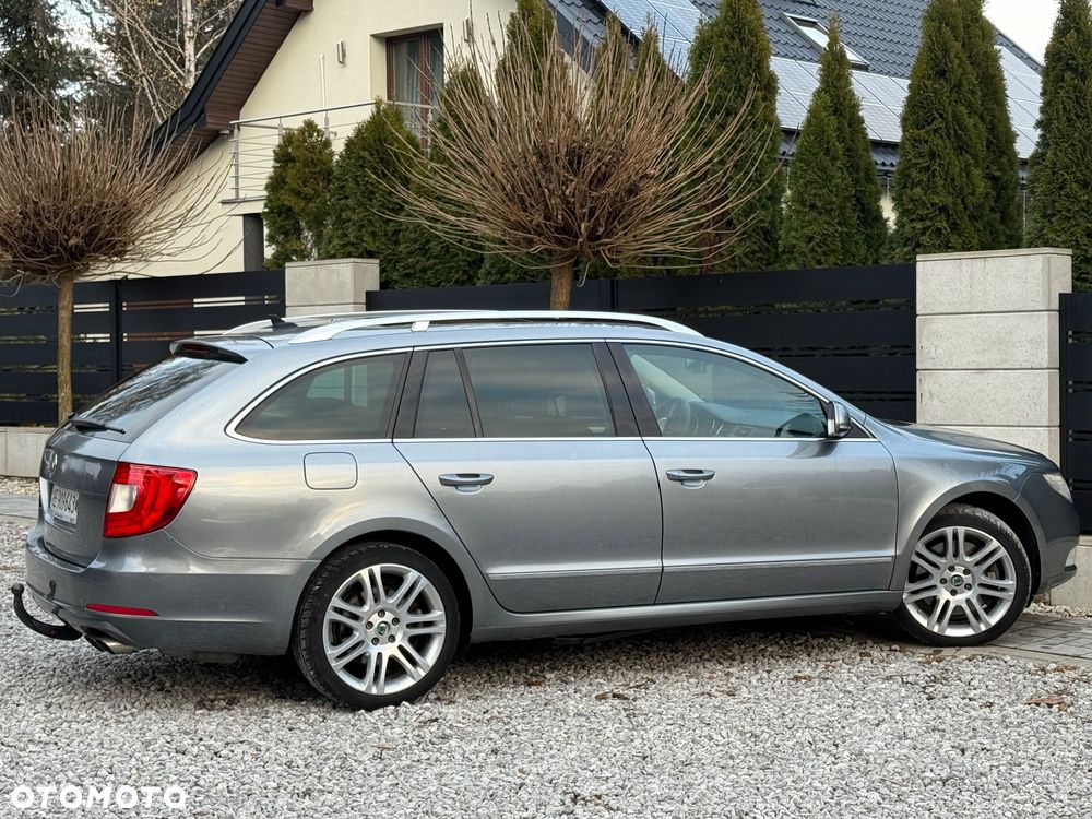 Skoda Superb 3.6 V6 4x4 DSG Ambition - 10