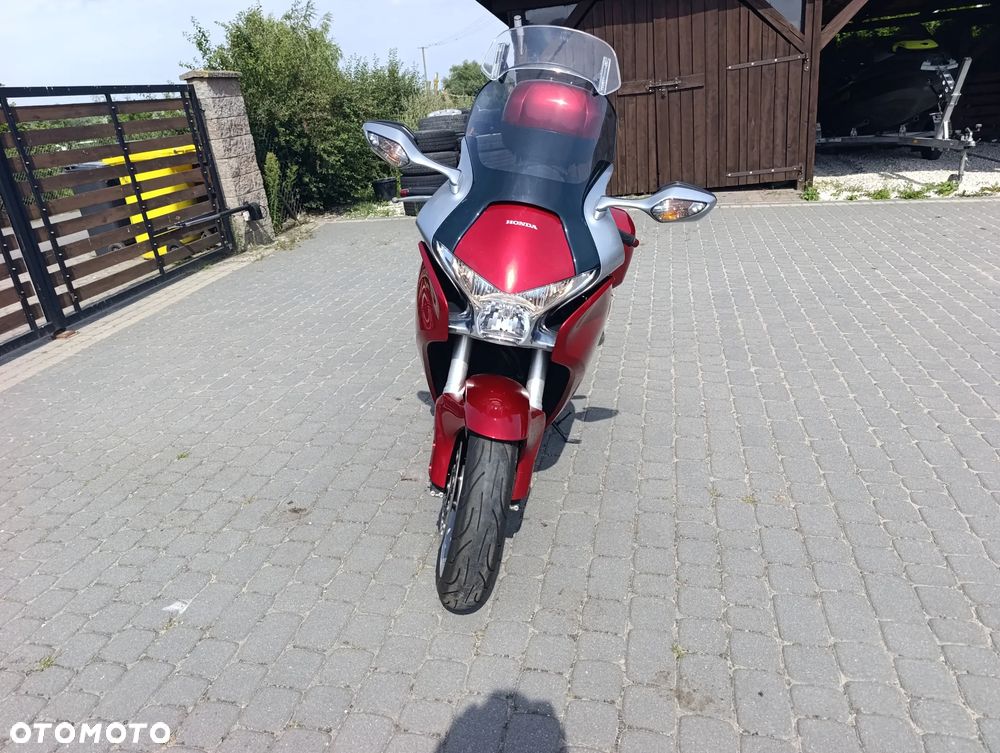 Honda VFR - 33