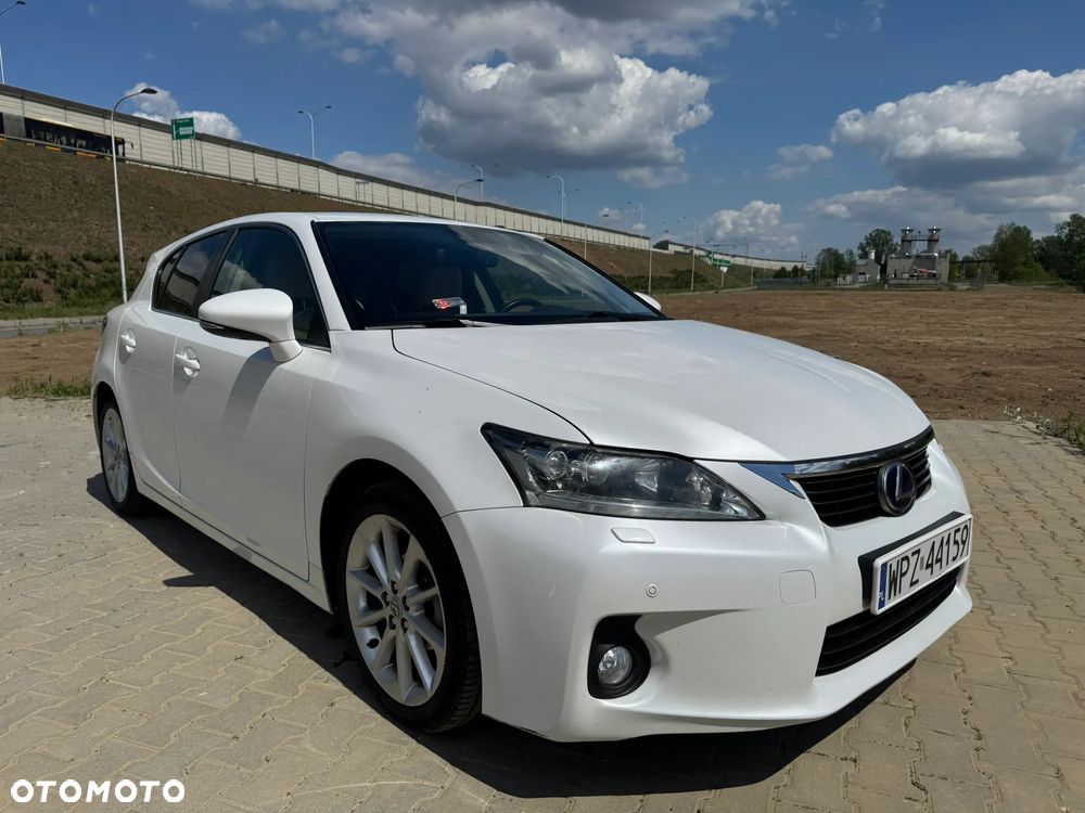 Lexus CT 200h Prestige - 6