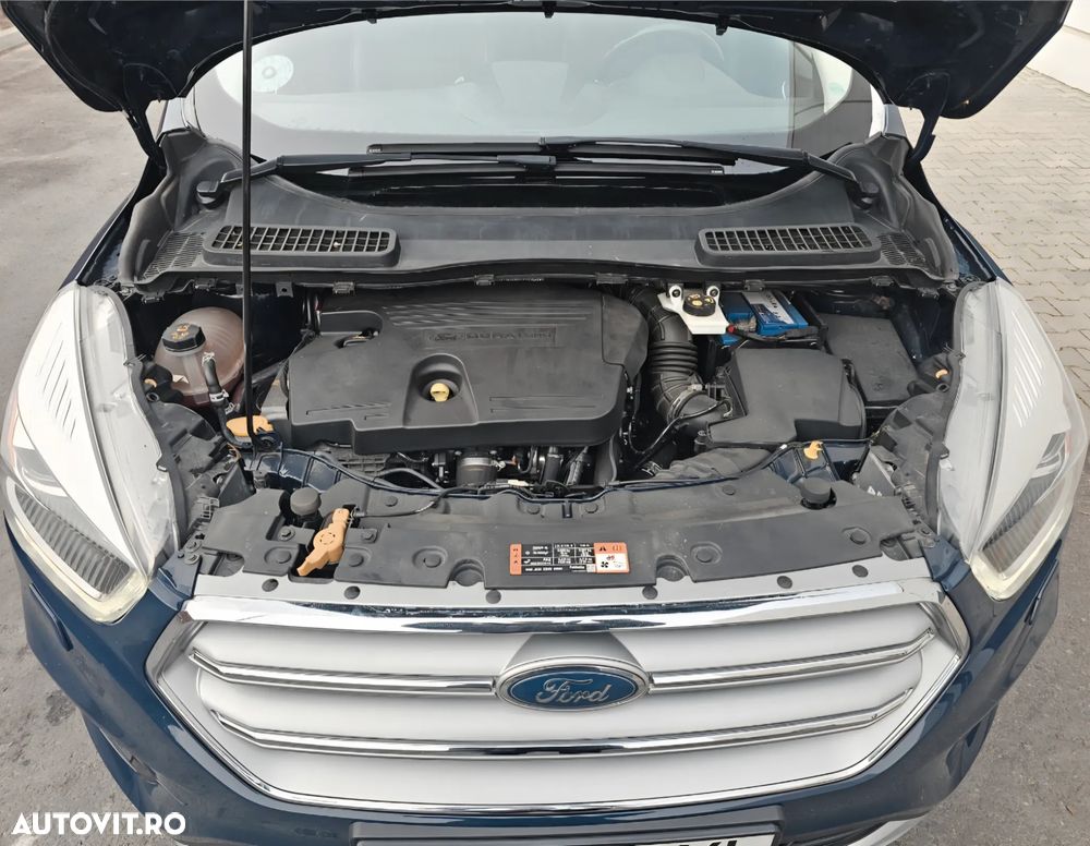 Ford Kuga 2.0 TDCi 4WD Powershift ST-Line - 14