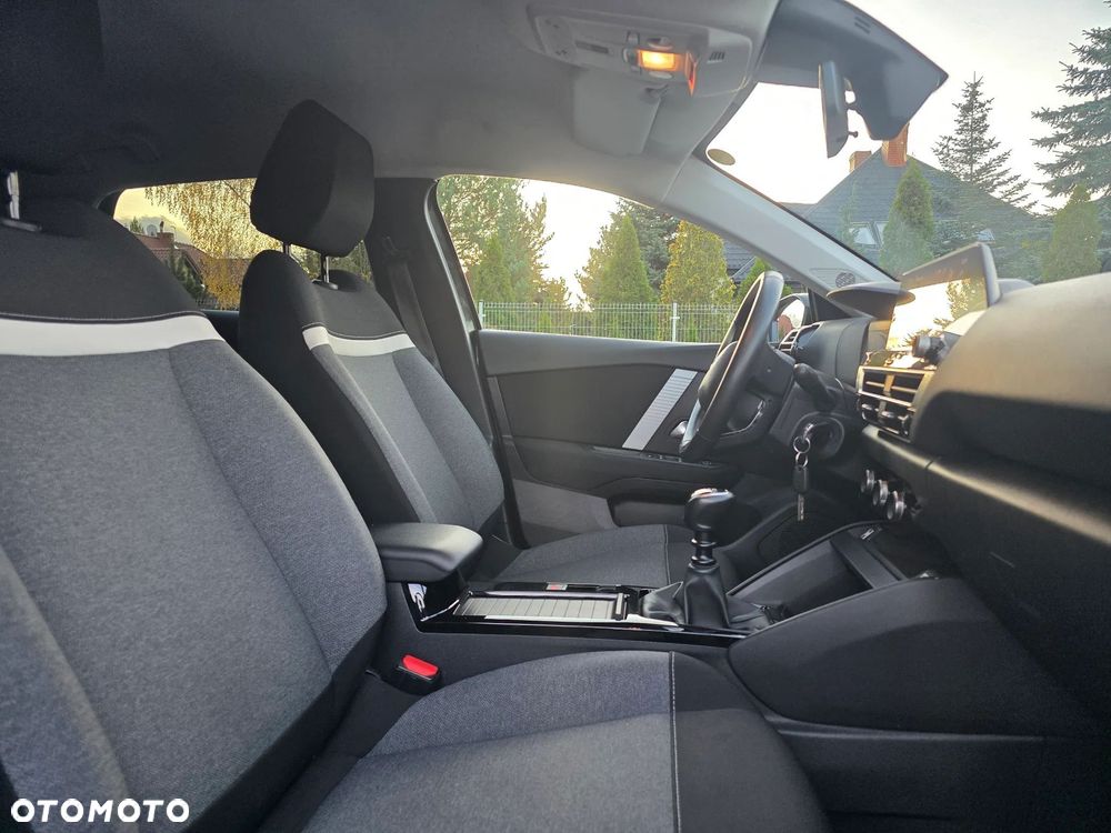 Citroën C4 1.2 PureTech Live Pack S&S - 32