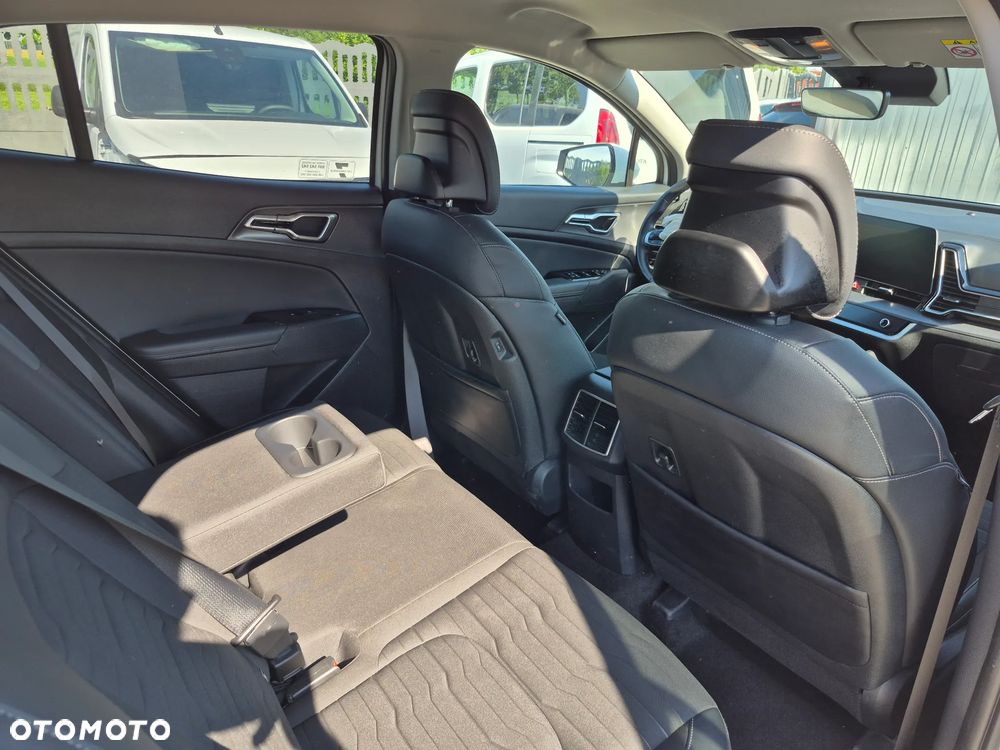 Kia Sportage 1.6 T-GDI MHEV Business Line 2WD DCT - 20