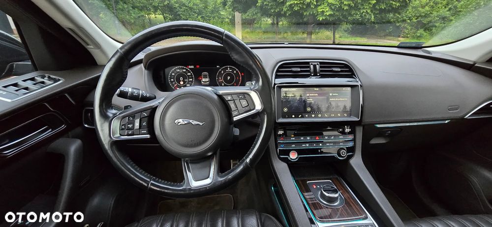 Jaguar F-Pace 3.0 TDV6 AWD Portfolio - 12