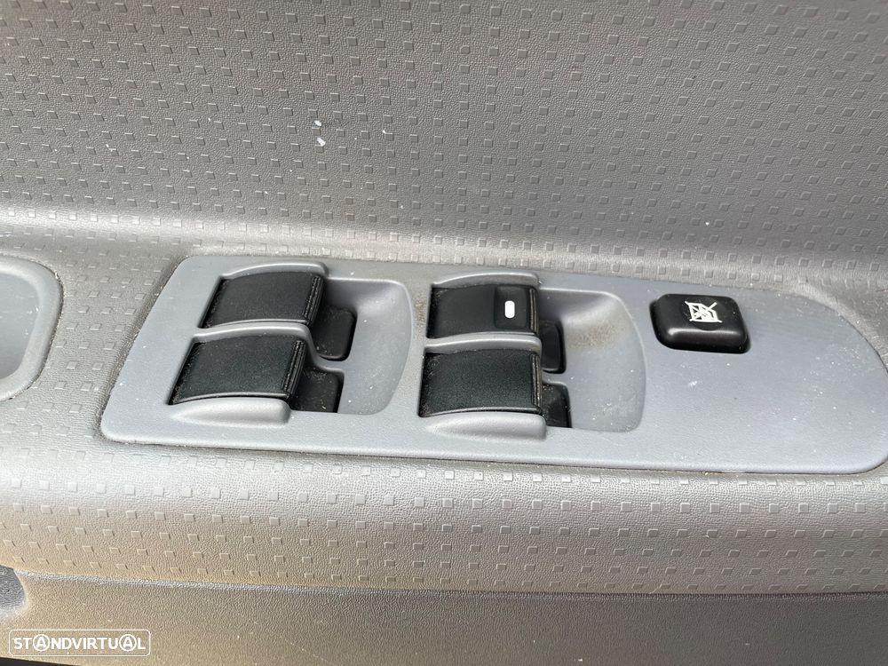 Mitsubishi Colt 1.1 Invite JLL/FN/CAV/TA - 8