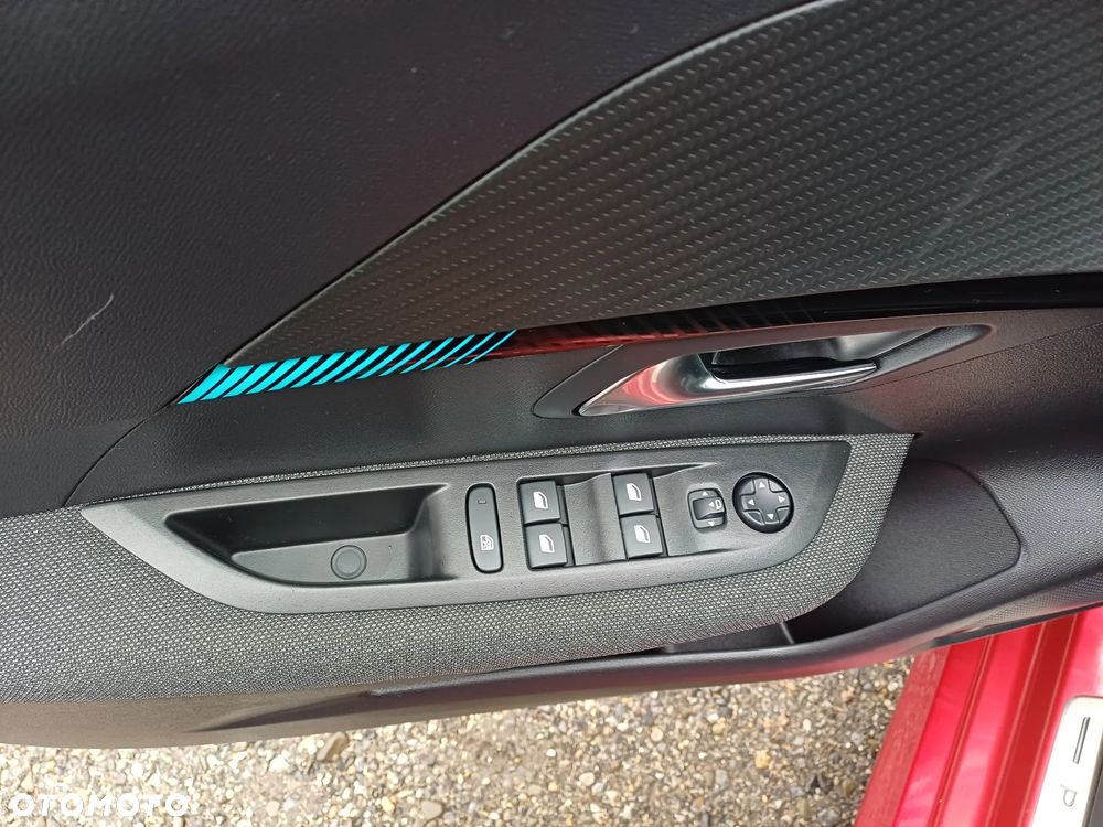 Peugeot 208 1.2 PureTech Allure S&S EAT8 - 14