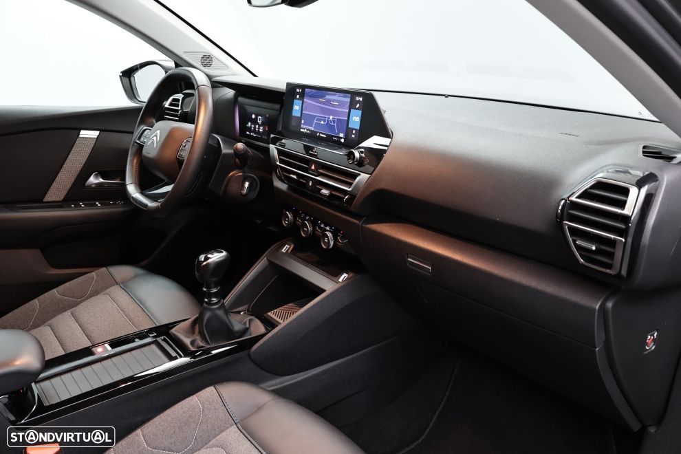 Citroën C4 1.2 PureTech Shine - 21