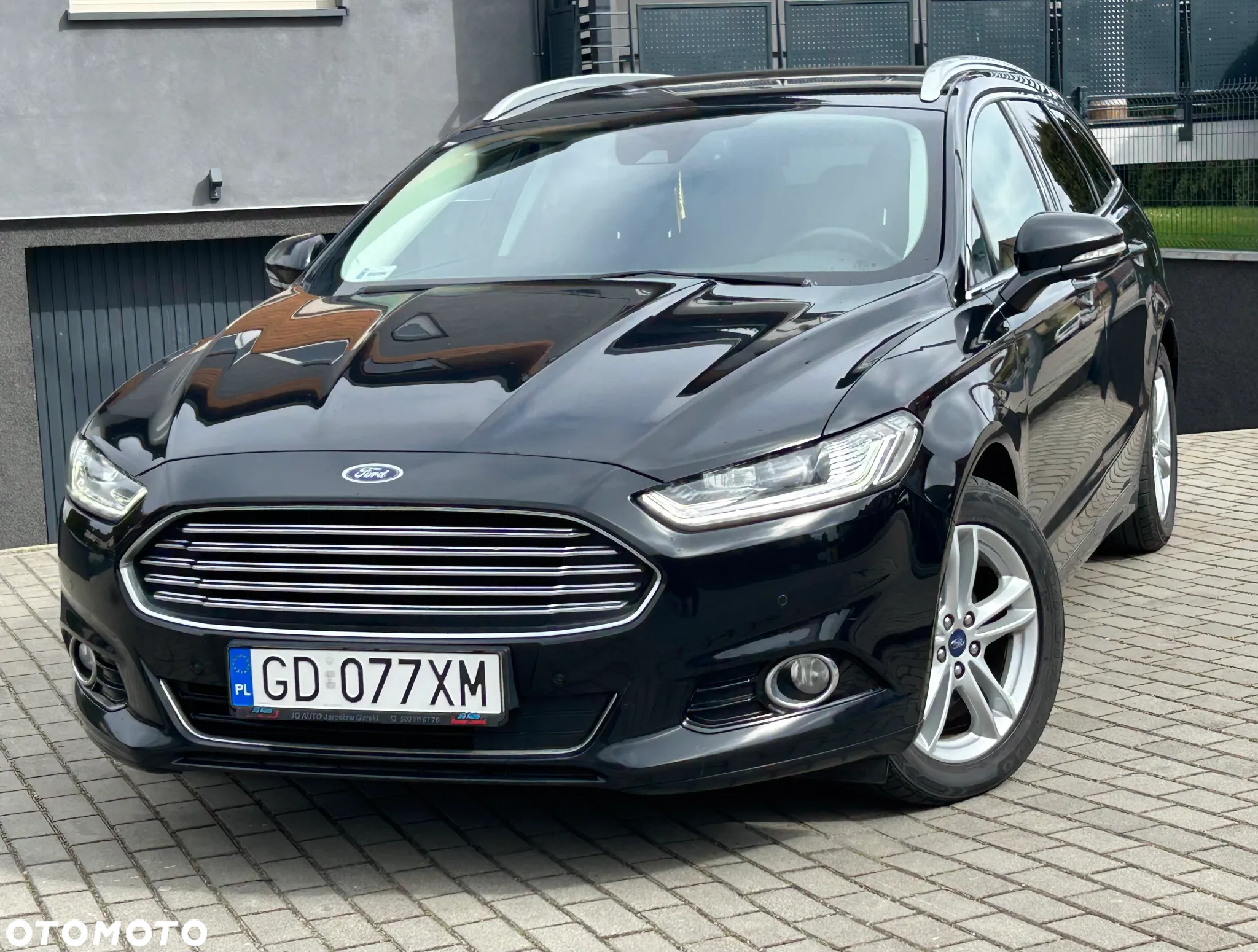 Ford Mondeo 2.0 TDCi PowerShift-Aut Allrad Titanium - 4