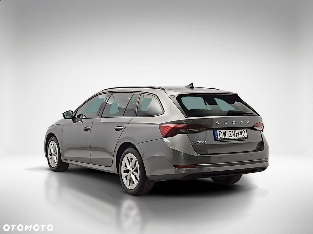 Skoda Octavia - 3