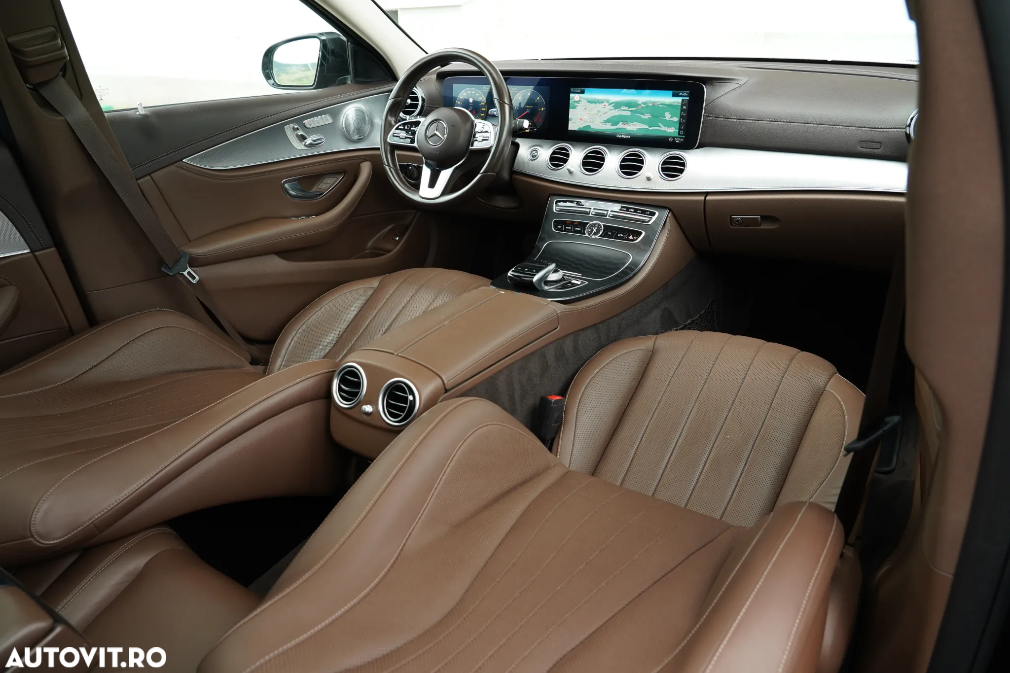 Mercedes-Benz E 220 d 9G-TRONIC Exclusive - 13