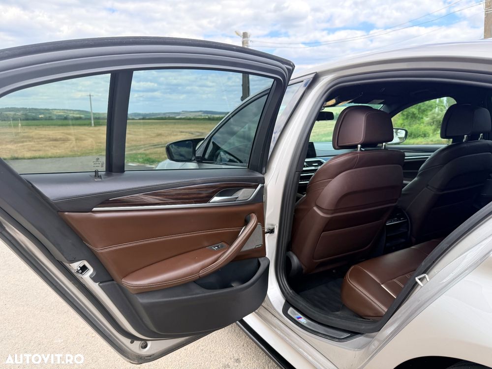 BMW Seria 5 530e AT PHEV - 17
