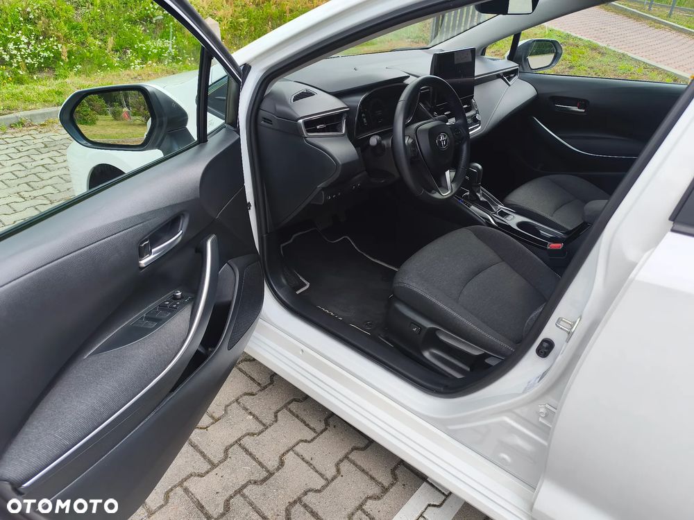 Toyota Corolla 1.8 Hybrid Comfort - 9