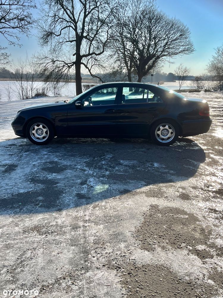 Mercedes-Benz Klasa E 220 CDI Automatik Classic - 4