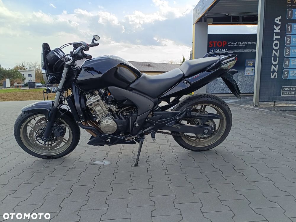 Honda CBF - 3